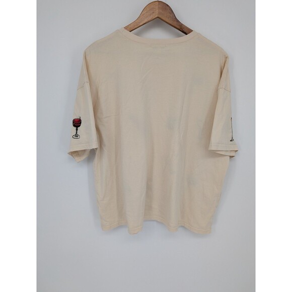 Miou Muse graphic t-shirt Cocktails happy hour drinks Women's Short Sleeve Large - Picture 6 of 8